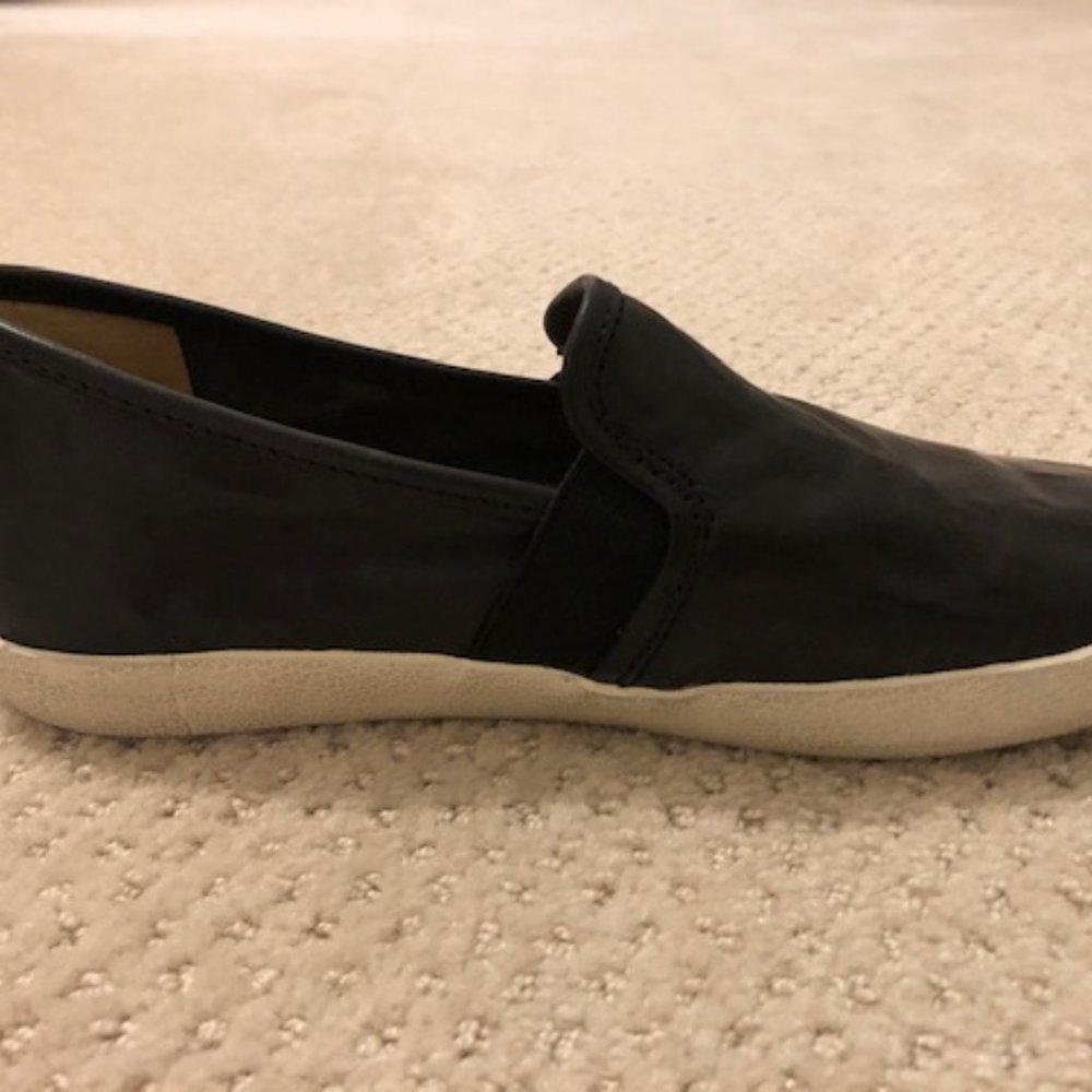 Frye Dylan Slip - Picture 3 of 3